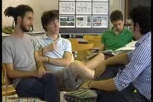 Lo spumante che rimane fresco grazie al lino, poltrone e tavoli derivate dalle vecchie barrique, cassette per la vendemmia che fanno risparmiare spazio, emissioni e acqua: ecco il &lsquo;&lsquo;design applicato al vino&rsquo;&rsquo; del Politecnico di Milano