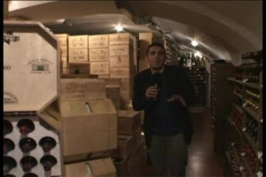 Comincia negli anni '70 una delle leggende italiane legate al vino. Da Enoteca Nazionale a... Pinchiorri, un universo incredibile di etichette in un caveau che non teme confronti. WineNews è andato a vederlo Comincia negli anni '70 una delle leggende italiane legate al vino. Da Enoteca Nazionale a... Pinchiorri, un universo incredibile di etichette in un caveau che non teme confronti. WineNews è andato a vederlo