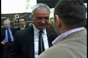 Vino e calcio? Claudio Ranieri: &lsquo;&lsquo;un buon bicchiere fa bene anche ai calciatori, ma sempre attenti a non esagerare&rsquo;&rsquo;