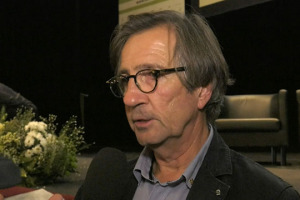 La figura del cuoco e il suo nuovo ruolo sociale e culturale come trait d&rsquo;union tra il mondo dei consumatori e quello dei produttori, dalla terra alla tavola, secondo il tristellato francese Olivier Roellinger e lo chef albanese Altin Prenga.