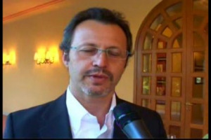 Per una cantina che coniuga qualit&agrave; e grandi numeri, &egrave; fondamentale seguire i gusti del mercato. Ma anche avere etichette &lsquo;&lsquo;storiche&rsquo;&rsquo; per l&rsquo;identit&agrave; dell&rsquo;azienda. Il caso Ruffino, la cui &lsquo;&lsquo;Riserva Ducale&rsquo;&rsquo; ha festeggiato le 60 vendemmie