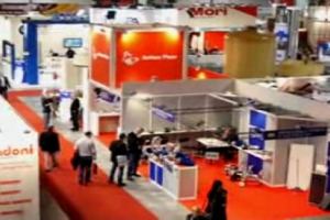 Tra ricerca, innovazione, esigenze di mercato e diverso approccio dei produttori, i tappi alternativi al sughero fanno sempre pi&ugrave; breccia nello scenario del vino mondiale. E anche in Italia