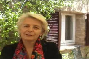 Per una comunicazione del vino che avvicini l&rsquo;adulto &lsquo;&lsquo;profano&rsquo;&rsquo; come il ragazzo alla prime armi, arriva &lsquo;&lsquo;Uva nel bicchiere&rsquo;&rsquo;, una guida gaia ai segreti del vino, attraverso il racconto di Teresa Severini Zaganelli di Cantine Lungarotti