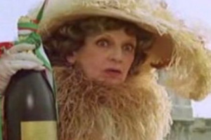 La stagione delle guide, con la presentazione di Slow Wine a Venezia, si chiude in questo week end. E la vendemmia &egrave; agli sgoccioli. Il momento buono per riderci su. Noi abbiamo scelto di farlo con due spezzoni in salsa enoica della saga di Fantozzi