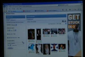 Il web nel mondo del vino tra opportunit&agrave; e problematiche. A Vinitaly si sono confrontati esperti della comunicazione, blogger e giornalisti: Luca Amadori (giornalista), Filppo Ronco (Vinix), Giampiero Nadali (Aristide), Elena Amadini (Vinitaly)