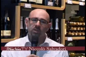 Ecco il wine shop di Eataly New York, avamposto del vino italiano nel cuore pulsante della Grande Mela, tra le capitali economiche degli Stati Uniti, mercato fondamentale per il vino di tutto il mondo