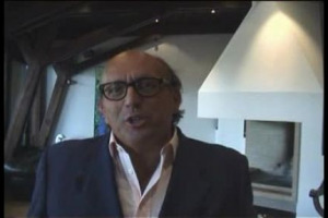 Quando nel consorzio arriva un consigliere esterno, per mettere la gestione ordinaria non pi&ugrave; nelle mani di un produttore, ma di un manager professionista: il caso &lsquo;&lsquo;Franciacorta&rsquo;&rsquo;, primo consorzio di Italia ad adottare questa soluzione