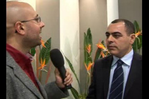 Maschio, quarantenne, laureato. Curioso, benestante, viaggiatore. Segni particolari: Wine Lover