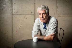 Addio allo chef Anthony Bourdain. Si &egrave; suicidato nella sua stanza d&rsquo;albergo a Strasburgo