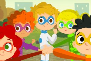 In Italia 3 bimbi su 10 sono sovrappeso: per la corretta alimentazione arrivano cinque supereroi