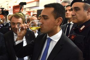 Di Maio ed il vino, Centinaio alle Politiche Agricole, l&rsquo;agricoltura nel &ldquo;contratto di Governo&rdquo;