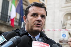 Dal Ceta ai voucher: a WineNews il Ministro delle Politiche Agricole Gian Marco Centinaio Dal Ceta ai voucher: a WineNews il Ministro delle Politiche Agricole Gian Marco Centinaio