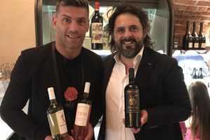 Clemente Russo scende in campo con Fabio Cordella: nascono i vini col nome del campione di pugilato