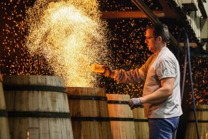 Pi&ugrave; botti grandi che barrique: la tendenza nei numeri della F&eacute;d&eacute;ration des Tonneliers de France