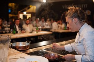 &ldquo;Cucine a vista&rdquo; con chef stellati e calici di Champagne nella Capitale con Vinof&ograve;rum