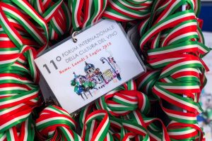 Storia e futuro, solidariet&agrave; e riscatto, artigiani e mercati aperti: il Forum sulla Cultura del Vino