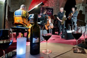 Grandi vini e musica d&rsquo;autore, torna il Festival pioniere del genere: Jazz & Wine in Montalcino