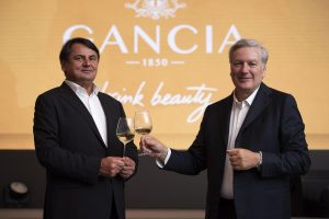 Torna a sorridere la lunga storia di Gancia: il bilancio torna in attivo e crescono le bottiglie