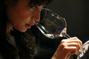 Nel primo semestre 2022 le importazioni di vino crollano in Cina e volano in Giappone Nel primo semestre 2022 le importazioni di vino crollano in Cina e volano in Giappone