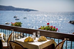 Estate 2021, il cibo diventa la voce principale del budget delle famiglie in vacanza