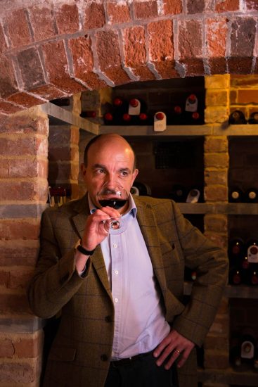 Il Master of Wine Gerard Basset