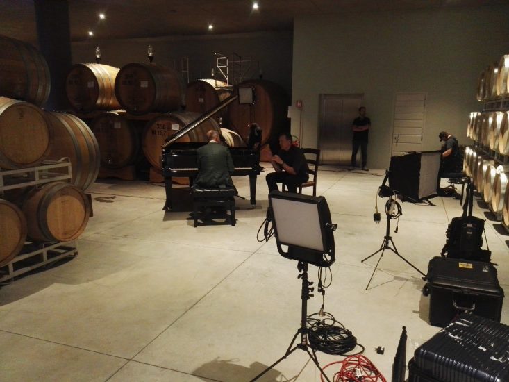 Le riprese nelle cantine di Argiano