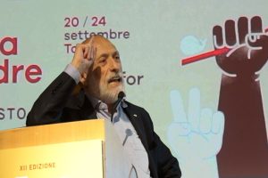 Valore del cibo, del suolo, dei borghi e delle comunità: Carlo Petrini ed il futuro di Slow Food Valore del cibo, del suolo, dei borghi e delle comunità: Carlo Petrini ed il futuro di Slow Food