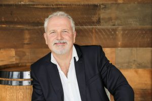 Cambio al vertice dell&rsquo;Institute of Masters of Wine: il nuovo chairman &egrave; Adrian Garforth