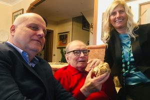 Alba celebrates and awards Maestro and Oscar winner Ennio Morricone the “Career Truffle”