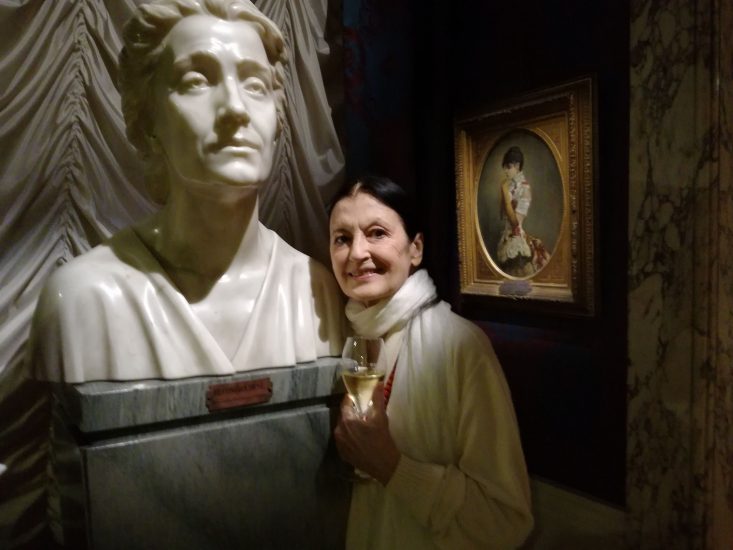 Teatro alla Scala, presentazione Bellavista Franciacorta Brut Teatro alla Scala 2013: Carla Fracci con busto di Eleonora Duse