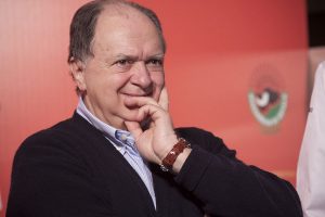 Ristorazione, in crisi, tra ristori e delivery: parla Enzo Vizzari, curatore Guide de L’Espresso