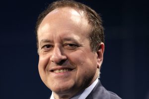 “La frenata dell’export va presa seriamente, Vinitaly è a fianco dei produttori nel mondo” “La frenata dell’export va presa seriamente, Vinitaly è a fianco dei produttori nel mondo”