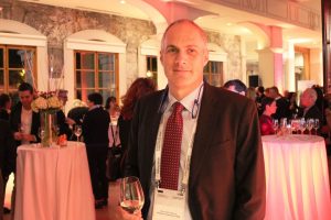 Il vino italiano cresce in Canada, suo quinto mercato. Ma frena la corsa, e la Francia ci supera