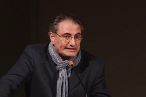 La “tipicità” del cibo tra disciplinari e valori identitari, e alternativa economica per i territori La “tipicità” del cibo tra disciplinari e valori identitari, e alternativa economica per i territori