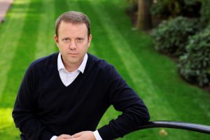 Non solo Brunello di Montalcino, non solo Italia: Epi punta ad un polo del lusso enoico mondiale