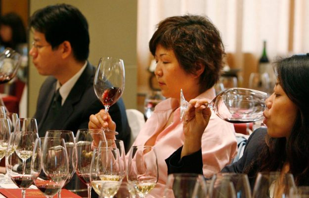 BUSINESS REPORT, CHINA, INDUSTRY, PROWEIN, WINE, WORLD, News
