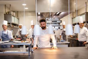 Enrico Croatti: ecco il primo chef italiano a ricevere la stella Michelin nel &ldquo;firmamento&rdquo; di Spagna