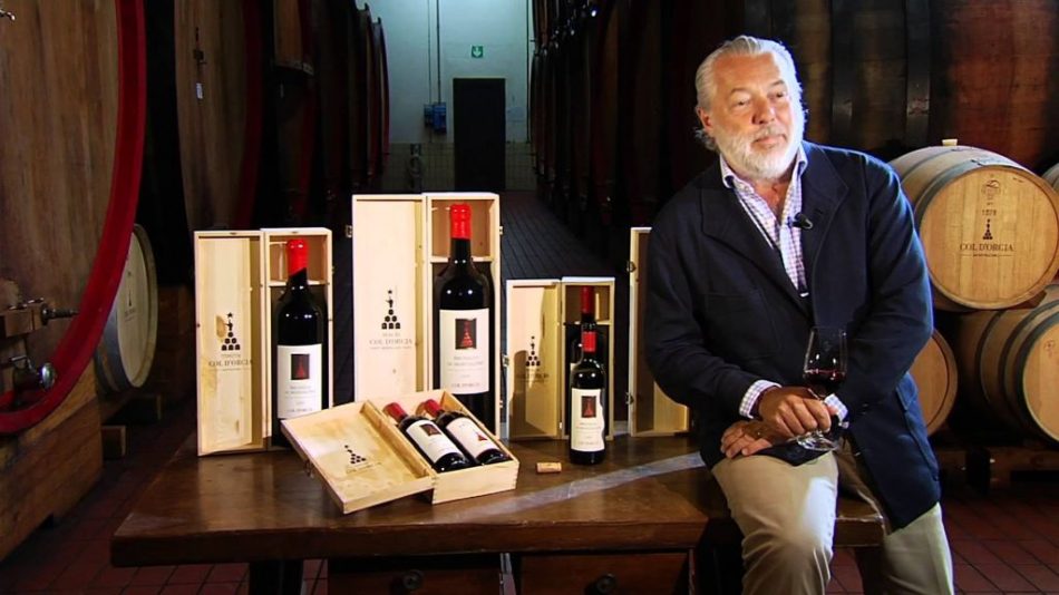 Francesco Marone Cinzano, alla guida, con il figlio Santiago, di Col d’Orcia