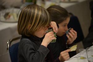 Vino e olio, due simboli italiani da divulgare a scuola: siglato protocollo tra Ais e istituzioni