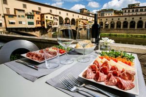 L’Italia è la meta più desiderata al mondo. Grazie al cibo, che batte l’arte, anche nel budget L’Italia è la meta più desiderata al mondo. Grazie al cibo, che batte l’arte, anche nel budget