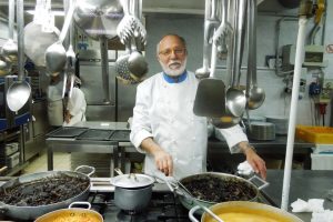 La cucina perde uno dei suoi grandi, per molti un amico schietto e sincero: addio a Luciano Zazzeri La cucina perde uno dei suoi grandi, per molti un amico schietto e sincero: addio a Luciano Zazzeri