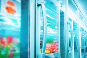 Agli italiani piacciono i surgelati: 1 su 2 li porta in tavola almeno 1 volta alla settimana Agli italiani piacciono i surgelati: 1 su 2 li porta in tavola almeno 1 volta alla settimana