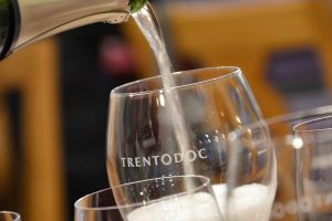 &ldquo;Trentodoc: bollicine sulla citt&agrave;&rdquo;, parte domani l&rsquo;evento dedicato alle bollicine di montagna