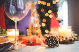 La spesa alimentare vola sotto le feste: a Natale vince la tradizione o gli italiani sperimentano?