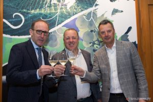 25 magnum di Cartizze per 25 personalit&agrave; del vino, del Veneto e non solo: la festa di Col Vetoraz