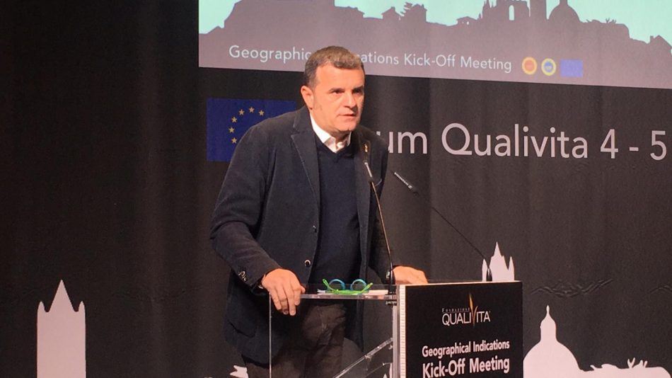 Il Ministro Centinaio nel Meeting sulle Indicazioni Geografiche di Qualivita