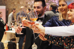 Dal Chiaretto in Anteprima al vino contro la violenza sulle donne da Signorvino, ecco gli eventi