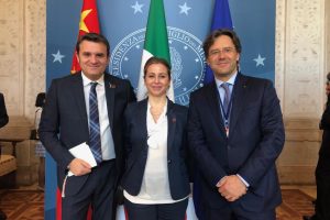 Dopo le arance siciliane via aereo, la Cina apre le porte anche alla carne di maiale italiana