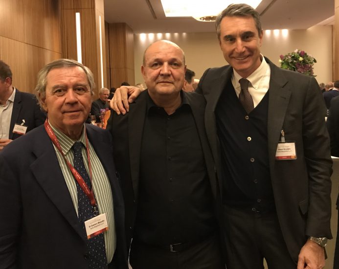 Gaetano Marzotto e Ettore Nicoletto, presidente e ad Santa Margherita, con l’editore di Meininger Christoph Meininger
