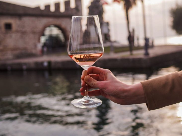 “La prima del Valtènesi” a Puegnago del Garda, con l’anteprima dei rosè del Lago di Garda del Consorzio Valtènesi 